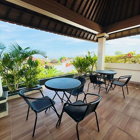 Casa Verde Guesthouse Sempidi 외부 사진