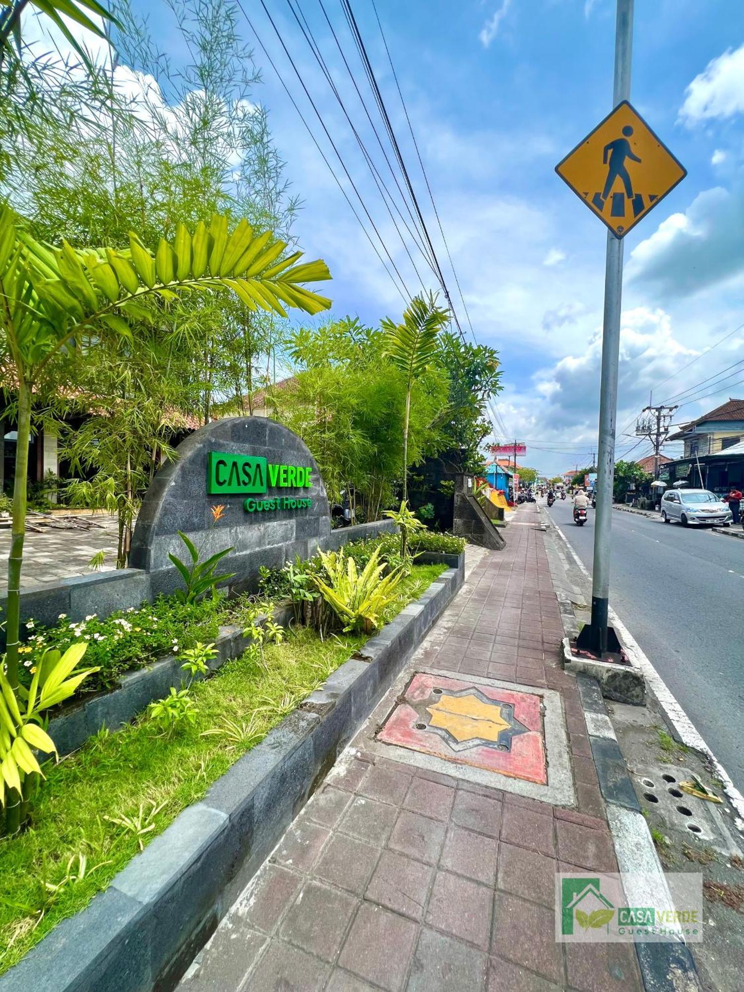 Casa Verde Guesthouse Sempidi 외부 사진